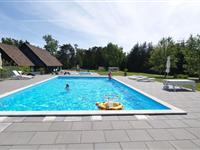 Gemeenschappelijk zwembad